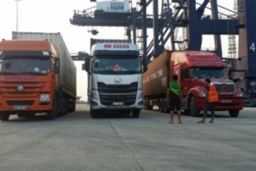 RECRUITMENT OF TECHNICAL MANAGEMENT OF CONTAINER VEHICLES